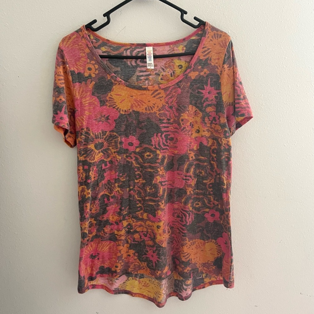 LuLaroe Classic T Size L